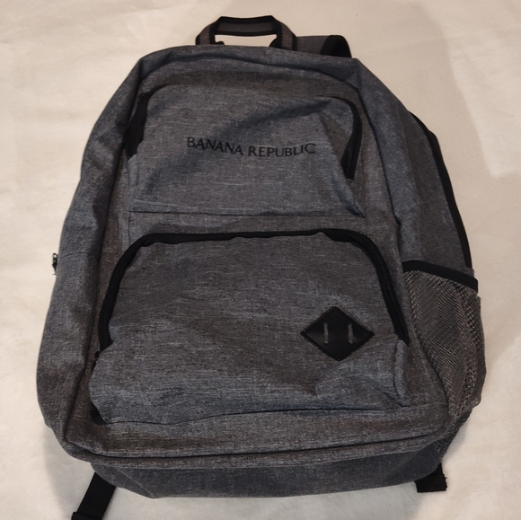 NWOT & VINTAGE BANANA REPUBLIC BACKPACK main image 9